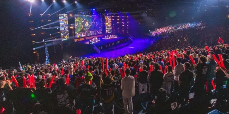 EMEA Masters 2026 : la Karmine Corp Blue rejoint Solary et Galions en quarts