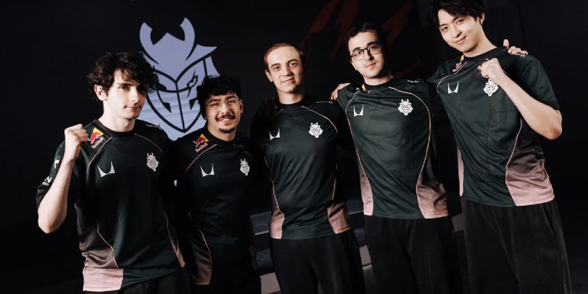 Les cinq joueurs de G2 Esports après leur victoire contre FURIA à l’EWC 2026 LoL