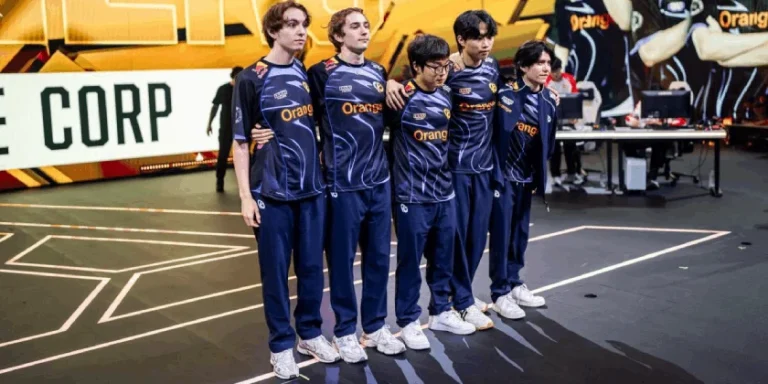 EWC 2026 LoL : Dplus KIA bat la Karmine Corp 3-0 en finale