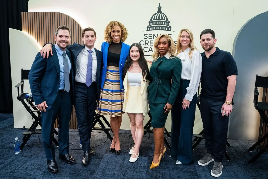 Créateurs réunis lors du lancement du Senate Creators Caucus aux États-Unis