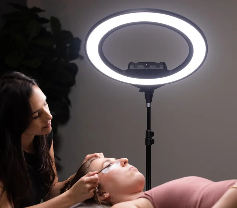 Lume Cube Ring Light Pro streaming